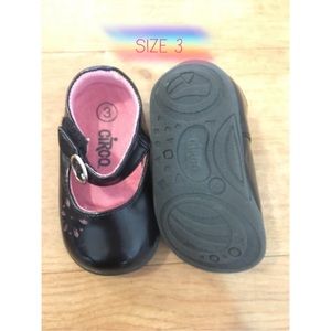 Baby girl black shoes!!
